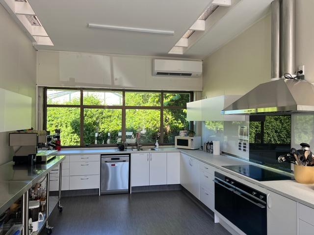 Community Kitchen